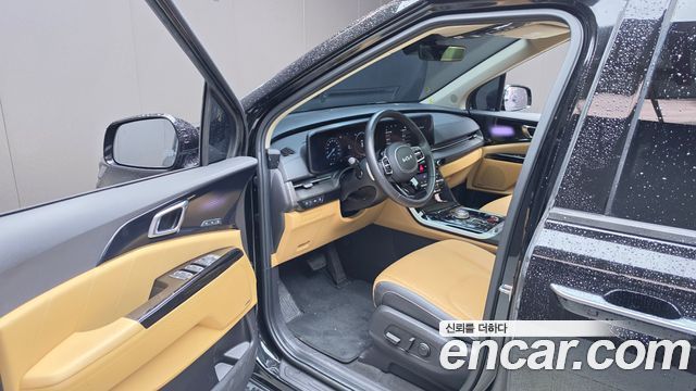Kia Canival 2023 — photo 13