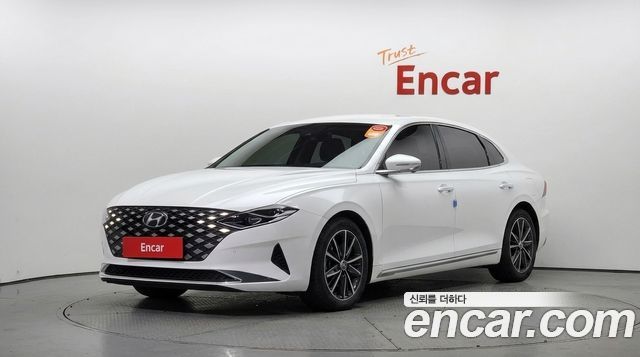 Hyundai Grandeur 2022 — photo 1