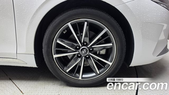 Hyundai Grandeur 2022 — photo 5