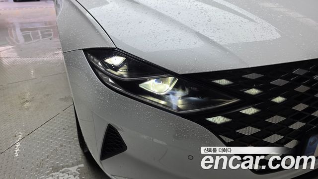 Hyundai Grandeur 2022 — photo 8