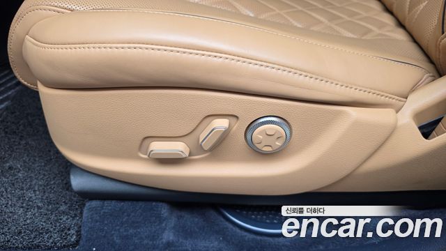 Genesis GV80 2023 — photo 31