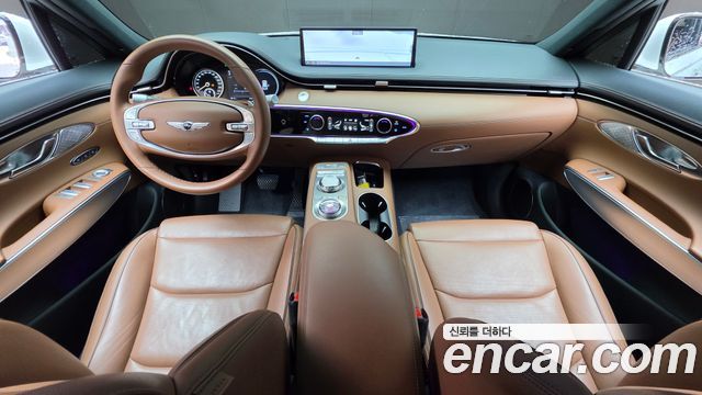 Genesis GV70 2022 — photo 10