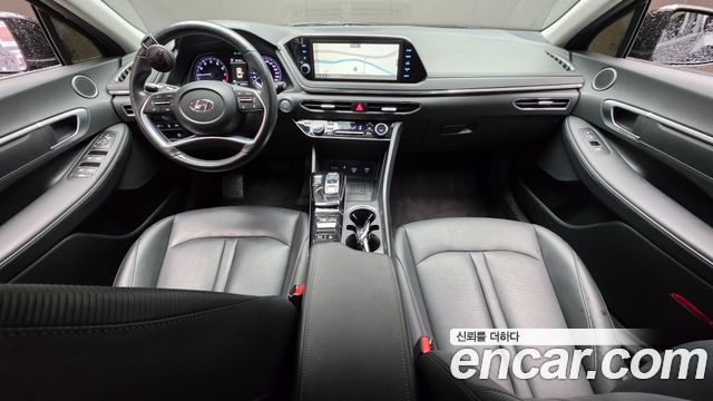 Hyundai Sonata 2022 — photo 10