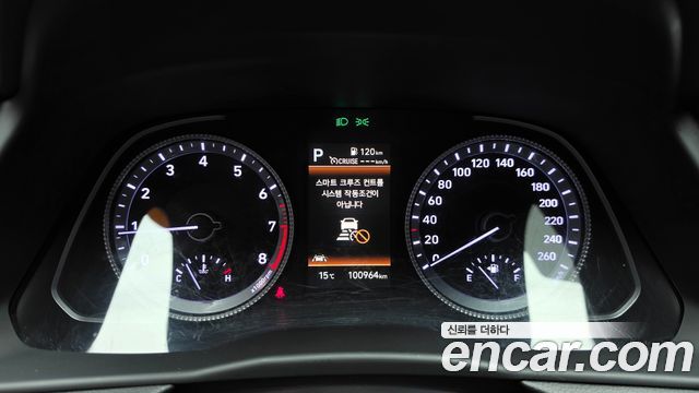 Hyundai Sonata 2022 — photo 11