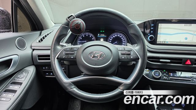 Hyundai Sonata 2022 — photo 19