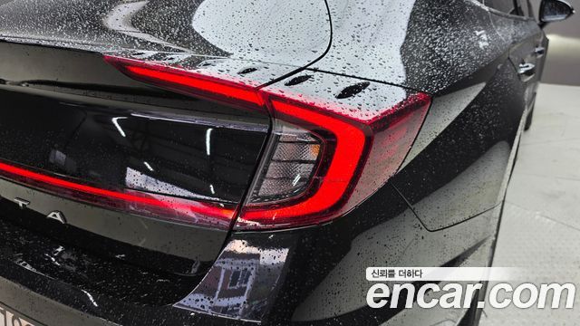 Hyundai Sonata 2022 — photo 9