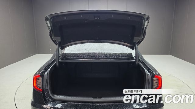 Hyundai Sonata 2022 — photo 33