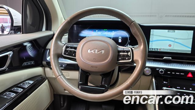 Kia Canival 2023 — photo 19