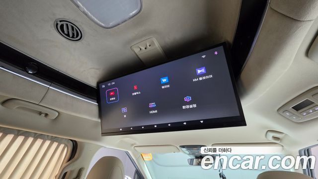 Kia Canival 2023 — photo 24