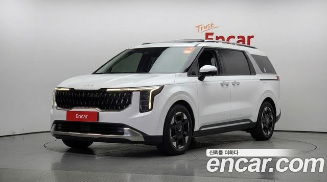 Kia Canival 2024 — photo 1