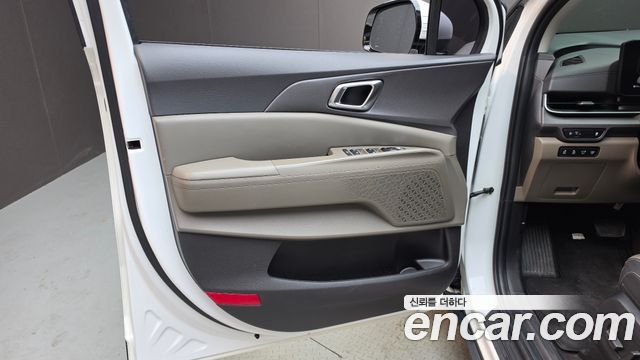 Kia Canival 2024 — photo 14