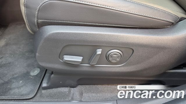 Kia Canival 2024 — photo 30