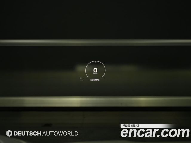 Porsche Taycan 2021 — photo 17