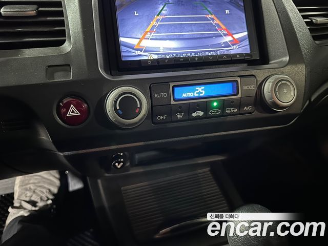 Honda Civic 2009 — photo 17
