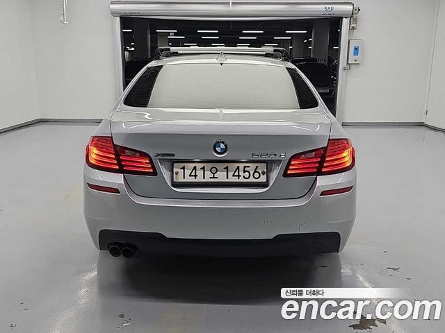 BMW 5-Series 2016 — photo 3