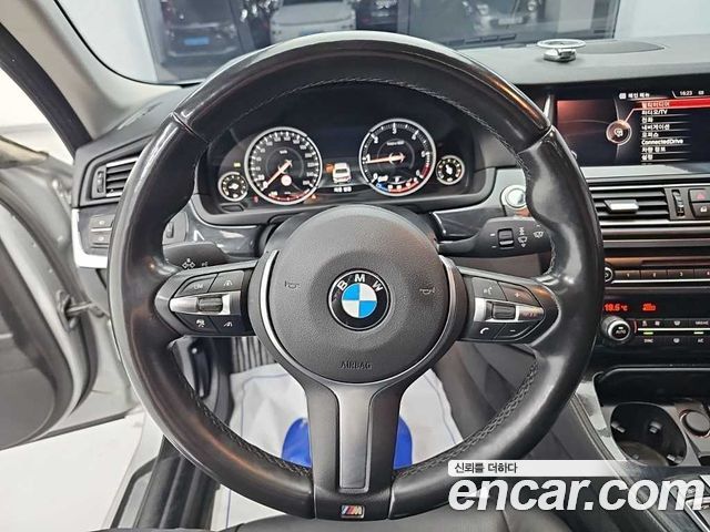 BMW 5-Series 2016 — photo 9