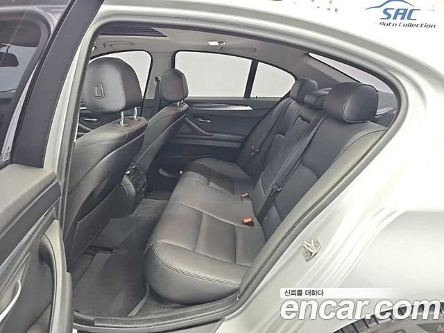 BMW 5-Series 2016 — photo 12