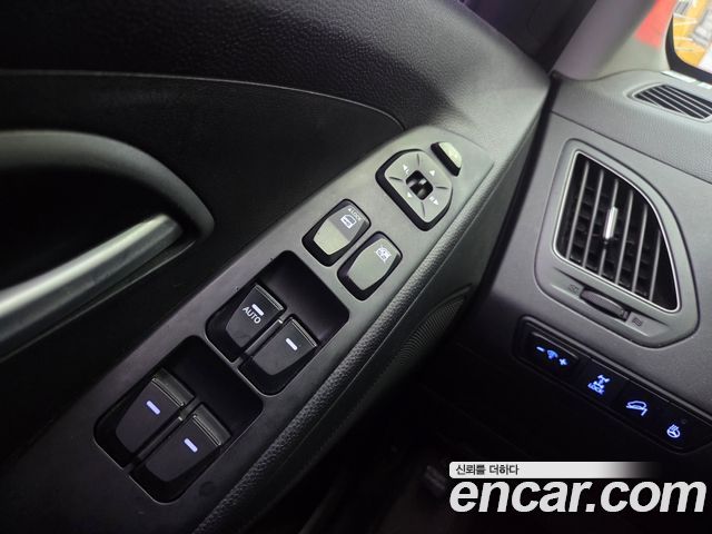 Hyundai Tucson 2015 — photo 9