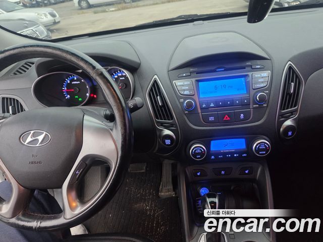 Hyundai Tucson 2015 — photo 12