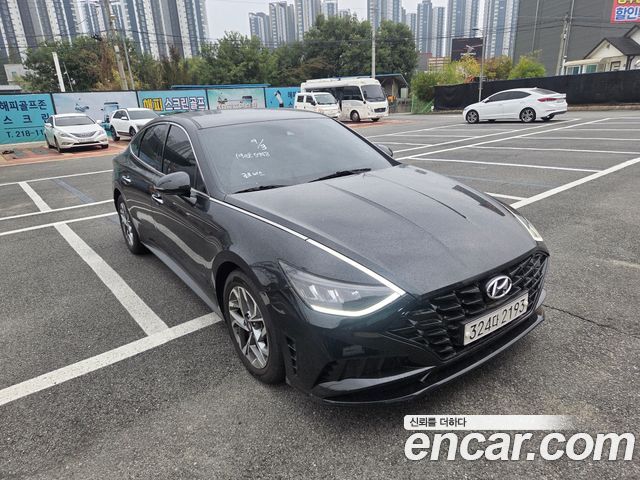 Hyundai Sonata 2022 — photo 1