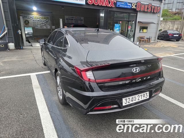 Hyundai Sonata 2022 — photo 3