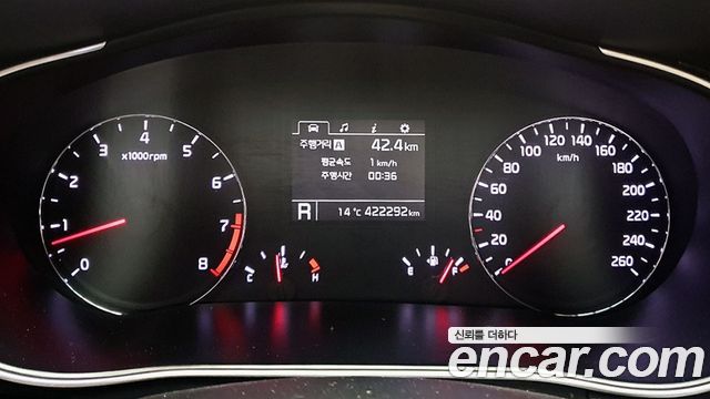 Kia K7 2016 — photo 8