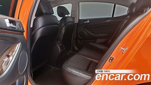 Kia K7 2016 — photo 13