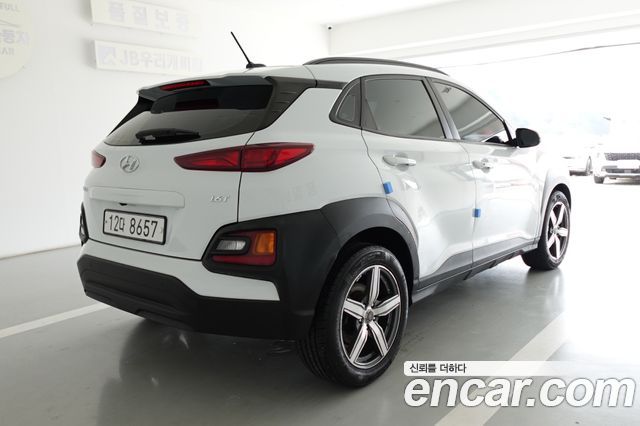 Hyundai Kona 2018 — photo 4