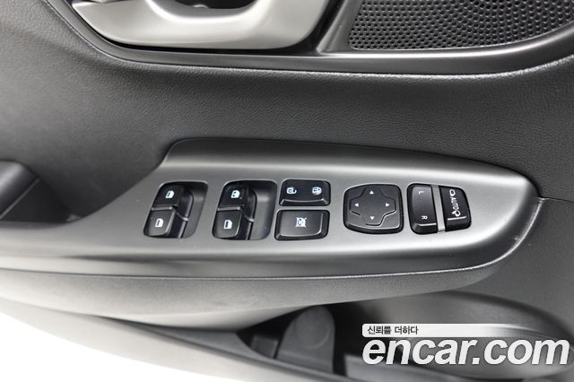 Hyundai Kona 2018 — photo 9