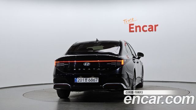 Hyundai Sonata 2025 — photo 4
