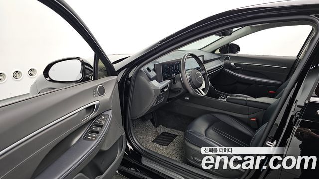 Hyundai Sonata 2025 — photo 13