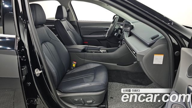 Hyundai Sonata 2025 — photo 17