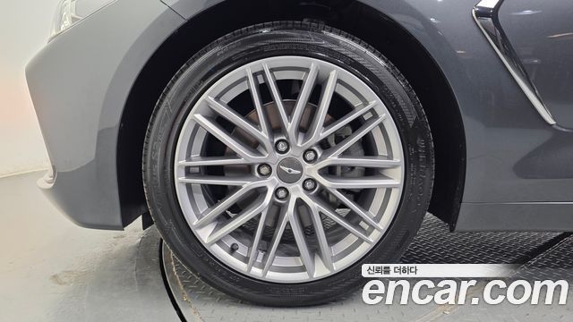 Genesis G70 2019 — photo 5