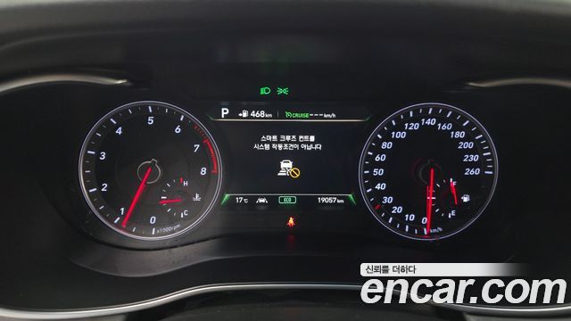 Genesis G70 2019 — photo 11