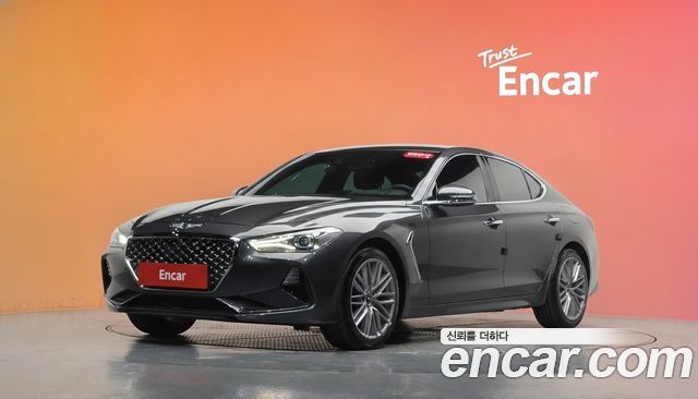Genesis G70 2019 — photo 1