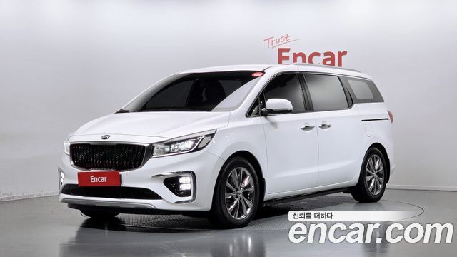 Kia Canival 2019 — photo 1