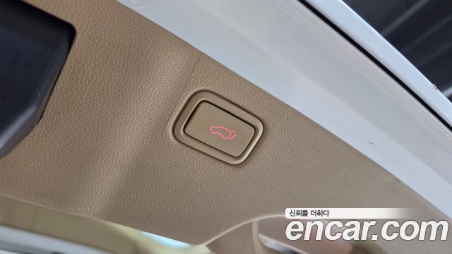 Kia Canival 2019 — photo 17