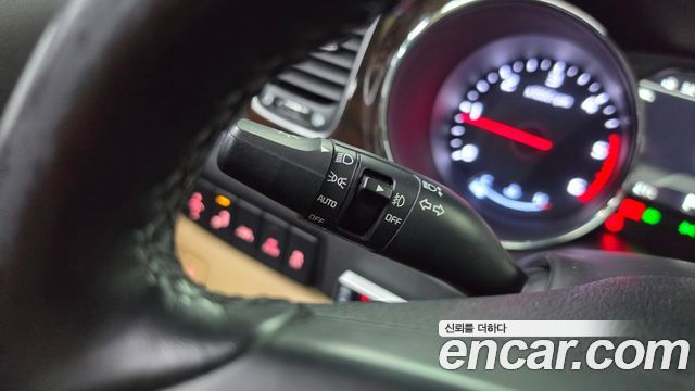 Kia Canival 2019 — photo 19