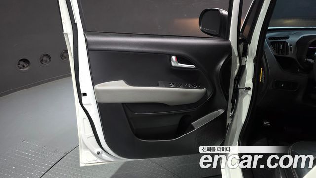Kia RAY 2023 — photo 14