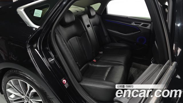 Hyundai Genesis 2015 — photo 12