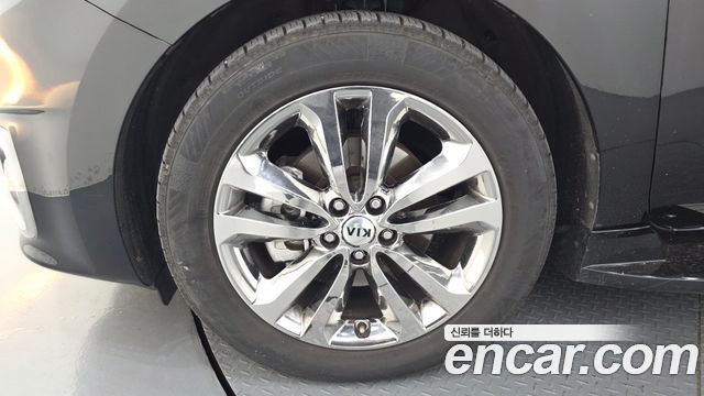 Kia Canival 2016 — photo 5