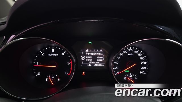 Kia Canival 2016 — photo 11