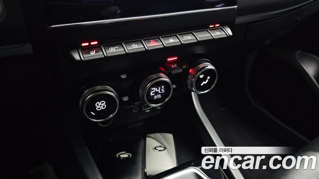 Renault Korea XM3 2020 — photo 23