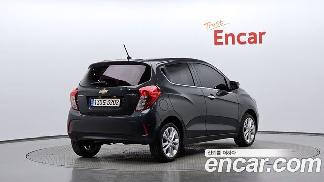Chevrolet Korea Spark 2021 — photo 2
