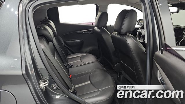 Chevrolet Korea Spark 2021 — photo 18