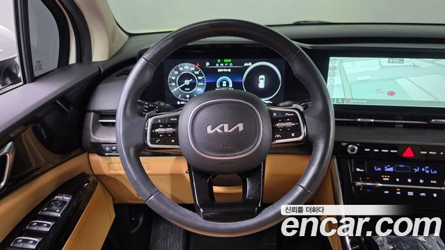 Kia Canival 2023 — photo 18