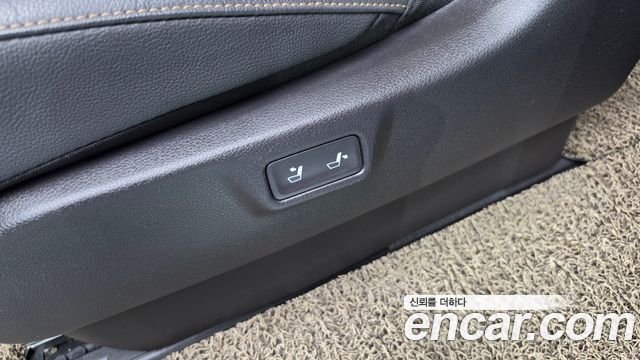 Kia Canival 2023 — photo 22