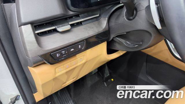Kia Canival 2023 — photo 24