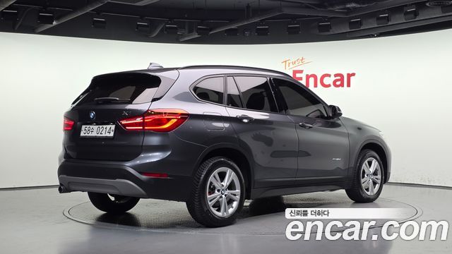 BMW X1 2016 — photo 2