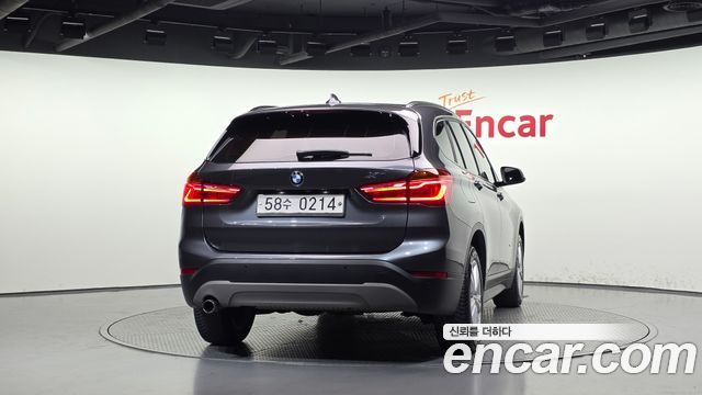 BMW X1 2016 — photo 4